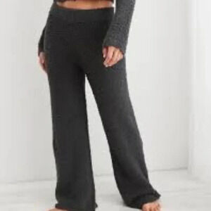 Aerie Marshmellow  Pants Grey L